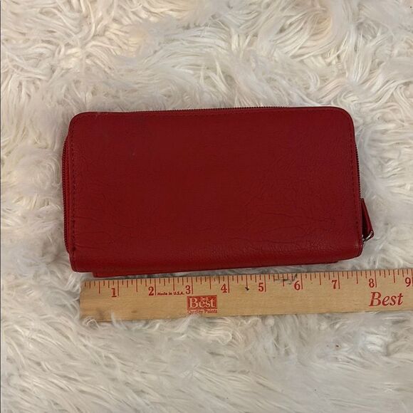 Kenneth Cole Reaction Red Wallet with Silver Studs NWOT - Picture 2 of 7